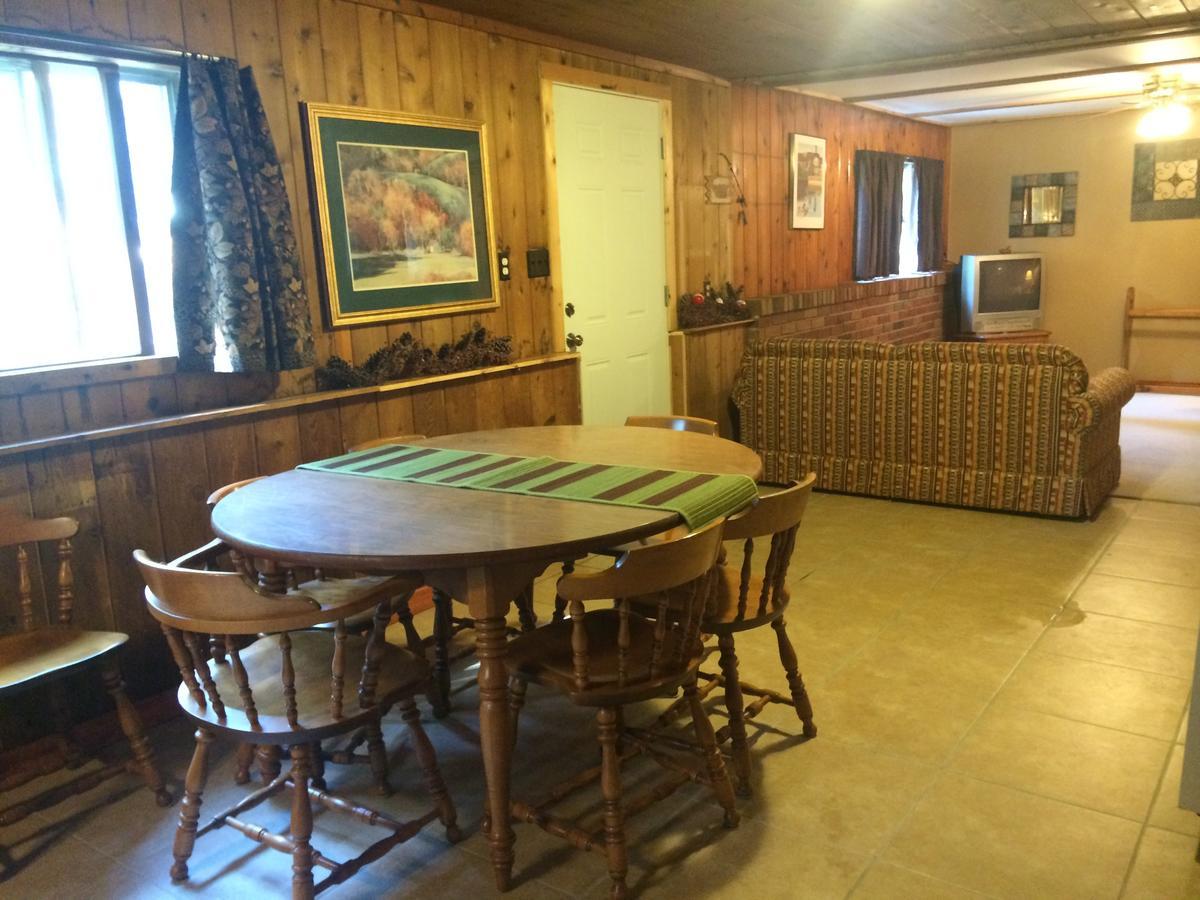 Alpine Motel Branch 외부 사진