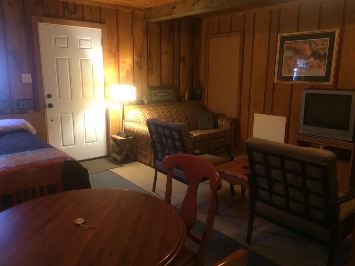 Alpine Motel Branch 외부 사진