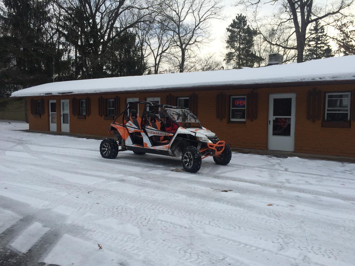 Alpine Motel Branch 외부 사진
