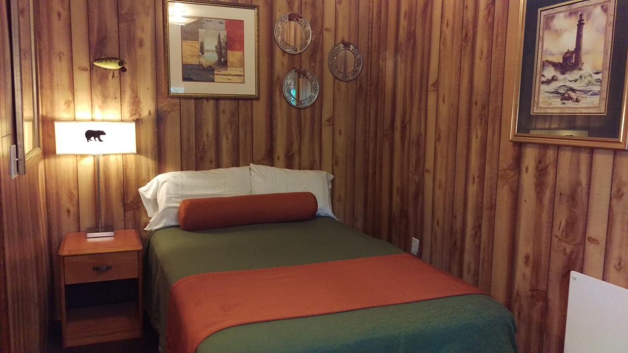 Alpine Motel Branch 외부 사진