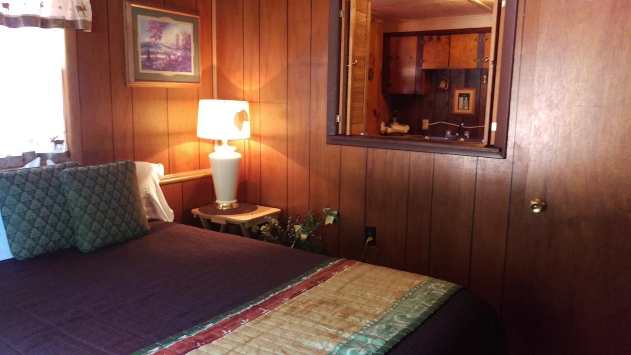 Alpine Motel Branch 외부 사진