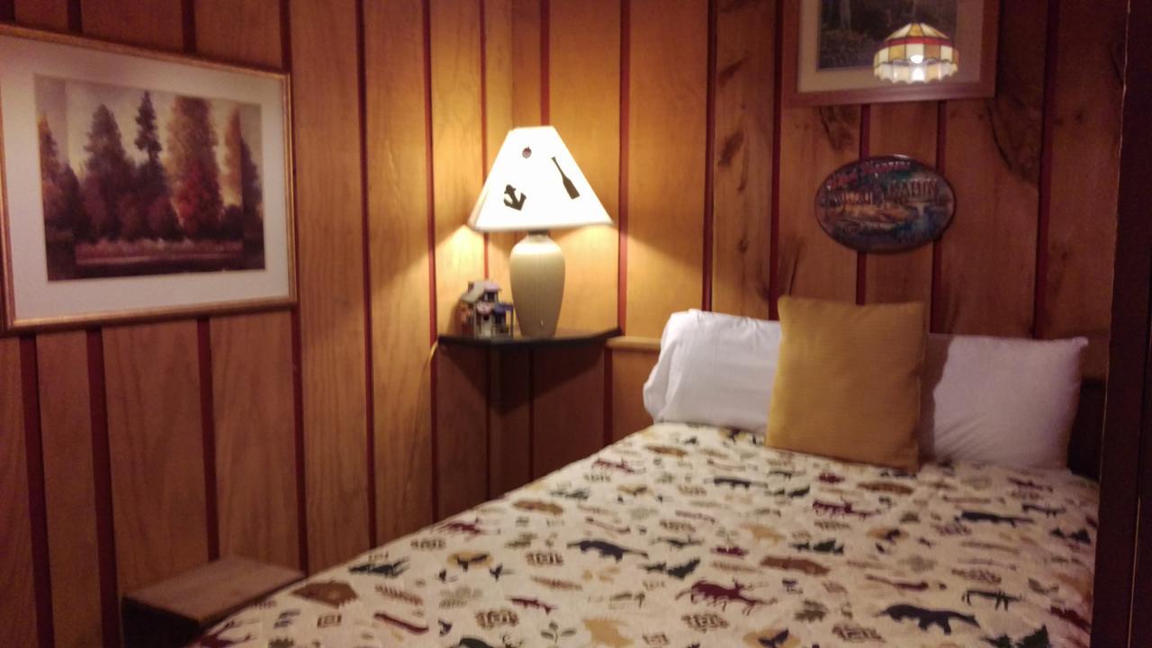 Alpine Motel Branch 외부 사진